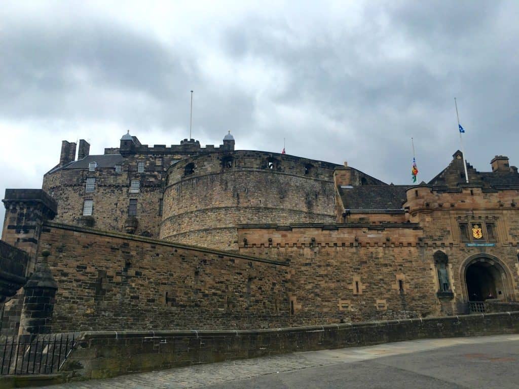 Edinburgh Castle top things to see in Edinburgh