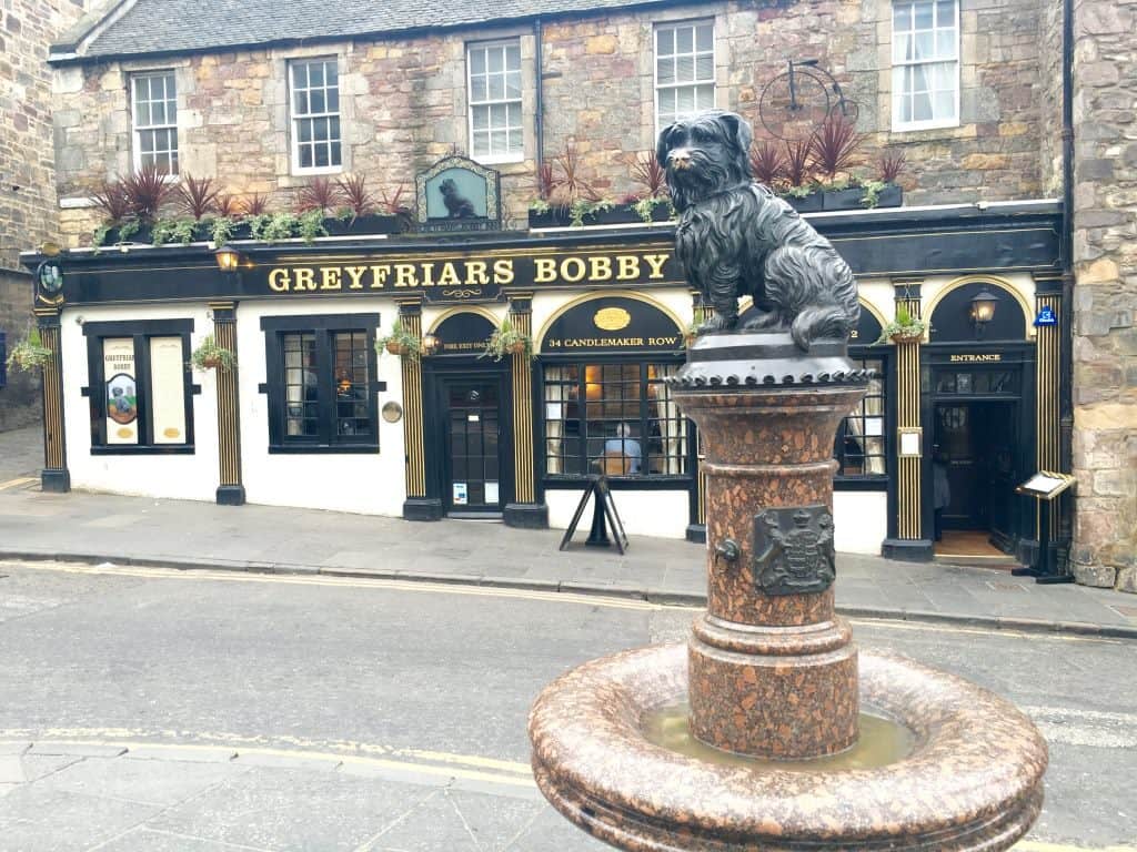 Greyfriars Bobby Statue in Edinburgh