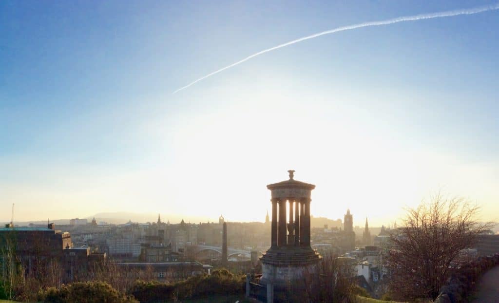 calton hill view top things to see in Edinburgh