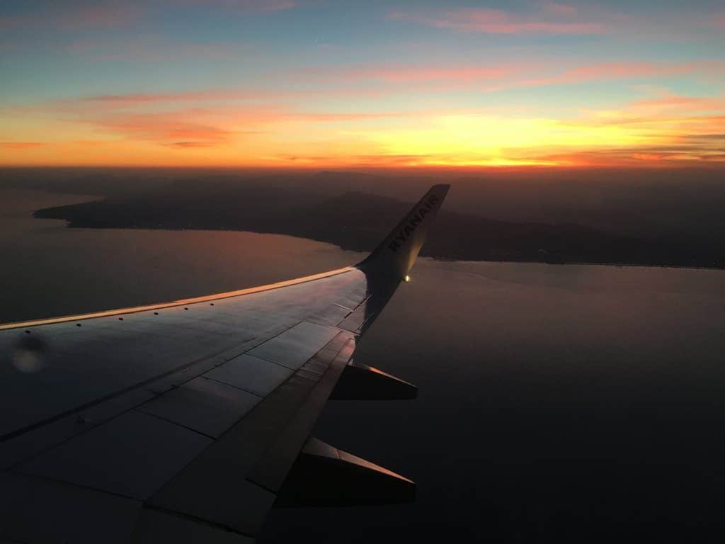 Flight Attendant Expat Jobs That Help You Travel The World