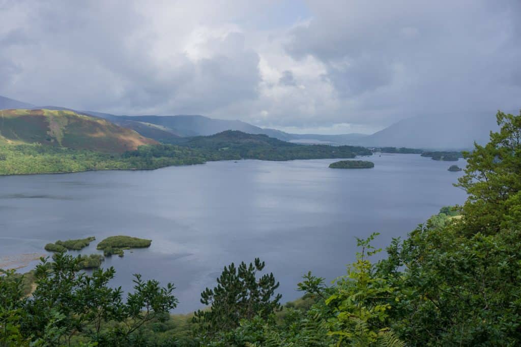 How many lakes in the Lake District