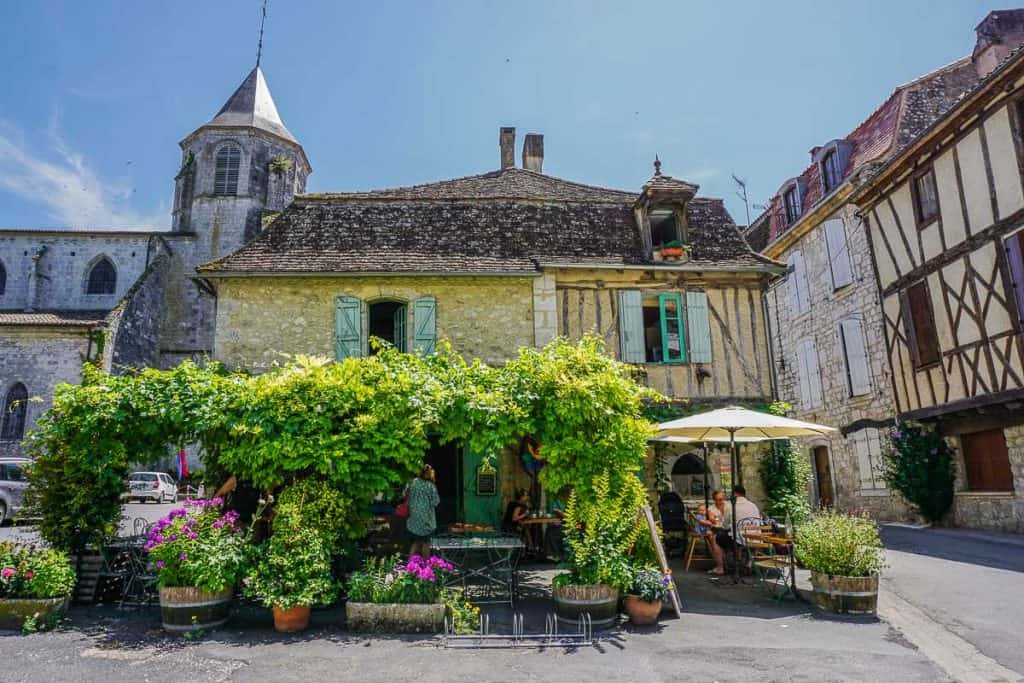 Beautiful village in the Dordogne - Issigeac