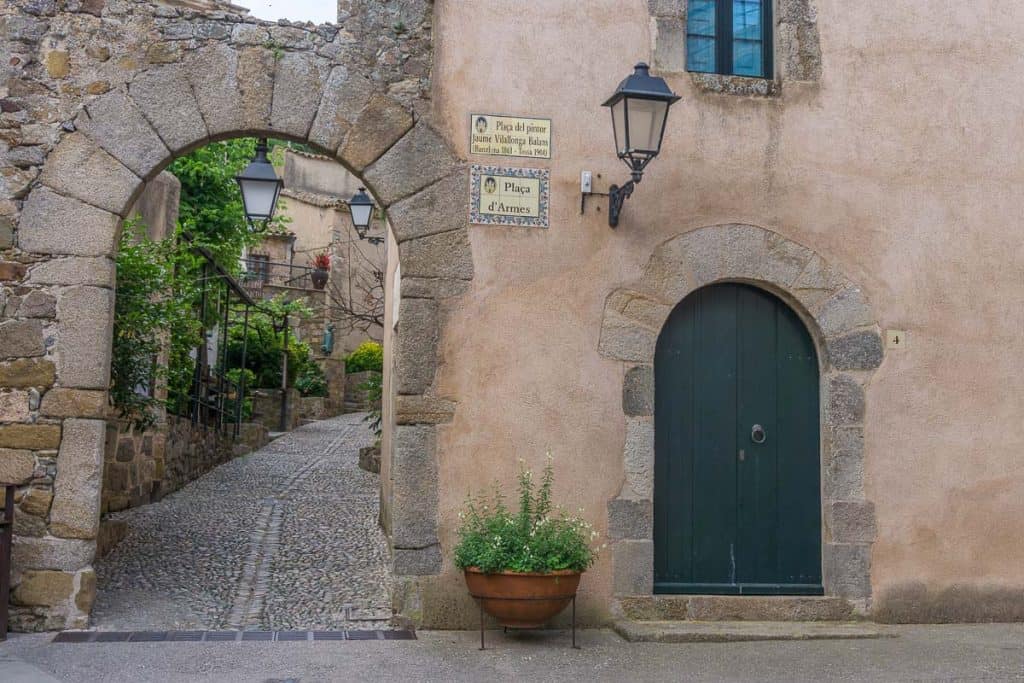 Medieval Towns in the Costa Brava