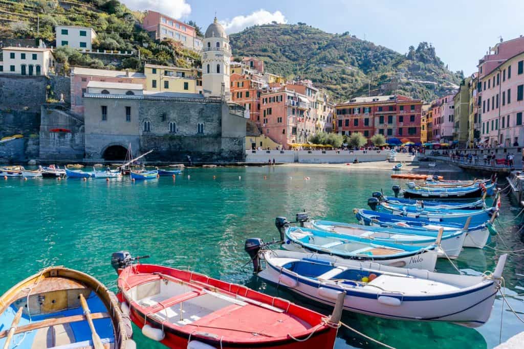 Cinque Terre Photos: Vernazza