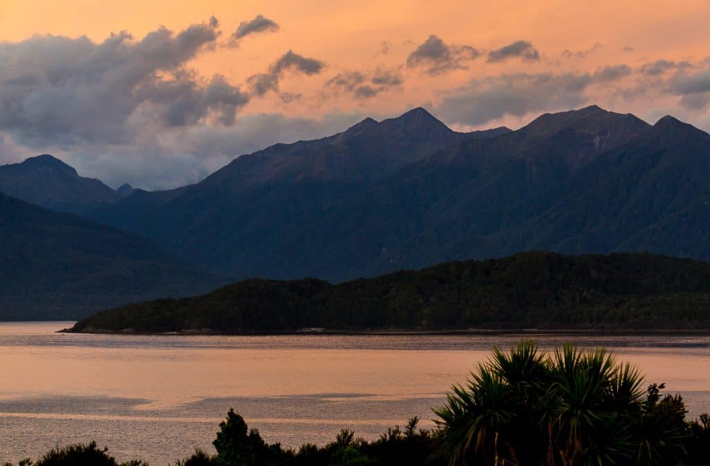 New Zealand South Island Itinerary - Manapouri