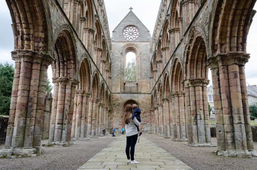 Jedburgh Abbey - Things to do in the Scottish Borders