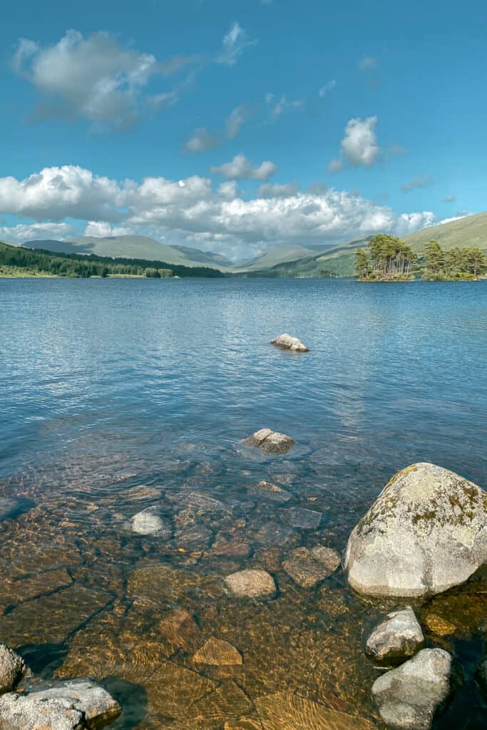 Loch Ossian Hostel - Corrour Station