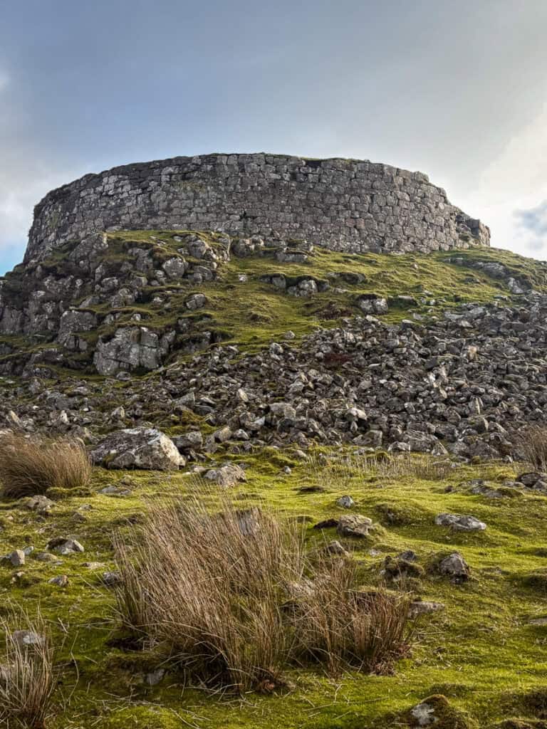 Tracing Family History Isle of Skye - Dun Beag Broch